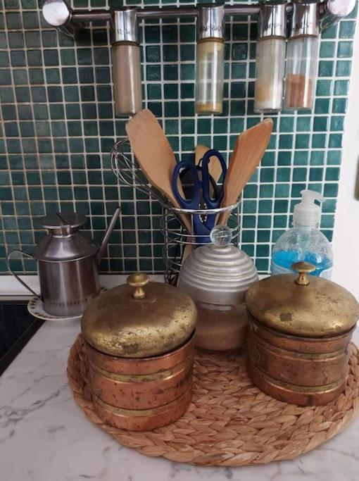 Όμορφο, Άνετο Ζεστά Διακοσμημένο Διαμέρισμα Thérmi Exterior foto